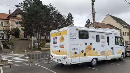 Bus pour l'emploi